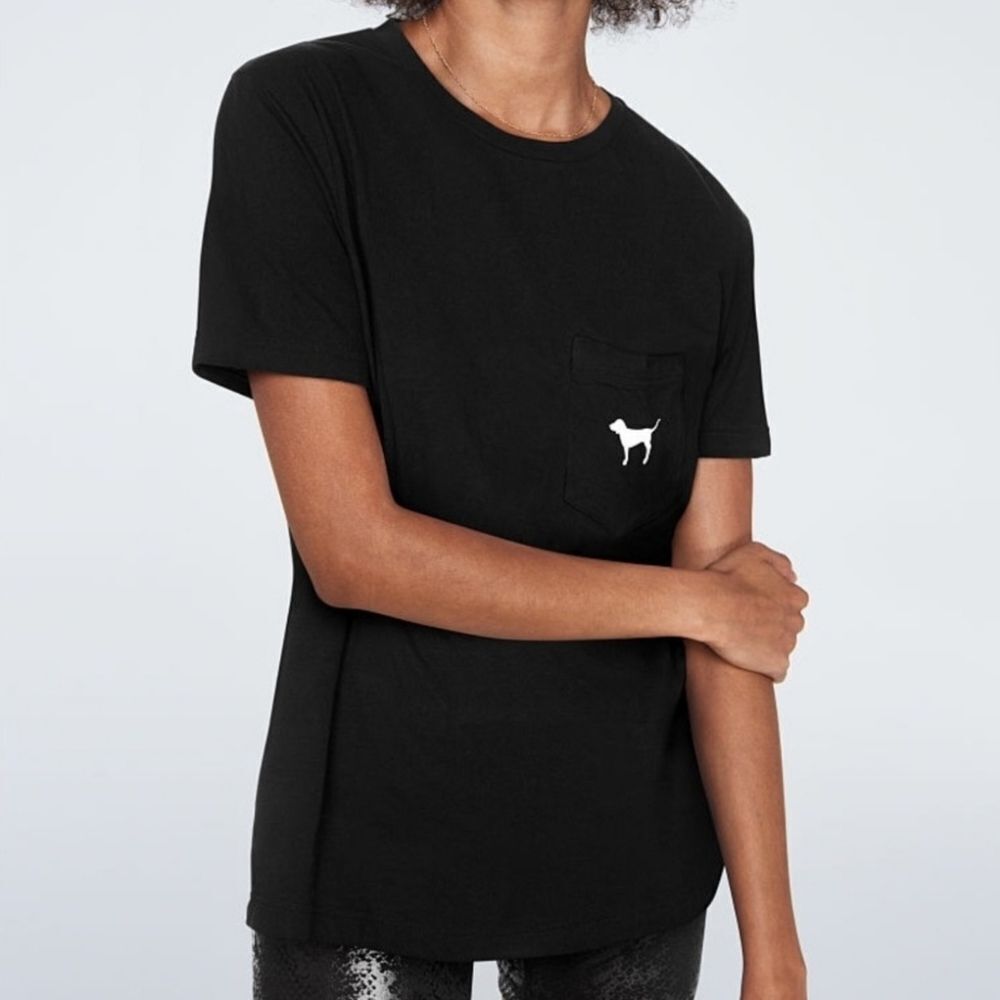 PINK Victoria's Secret Black Crewneck Tee with Aqua Campus Dog Logo